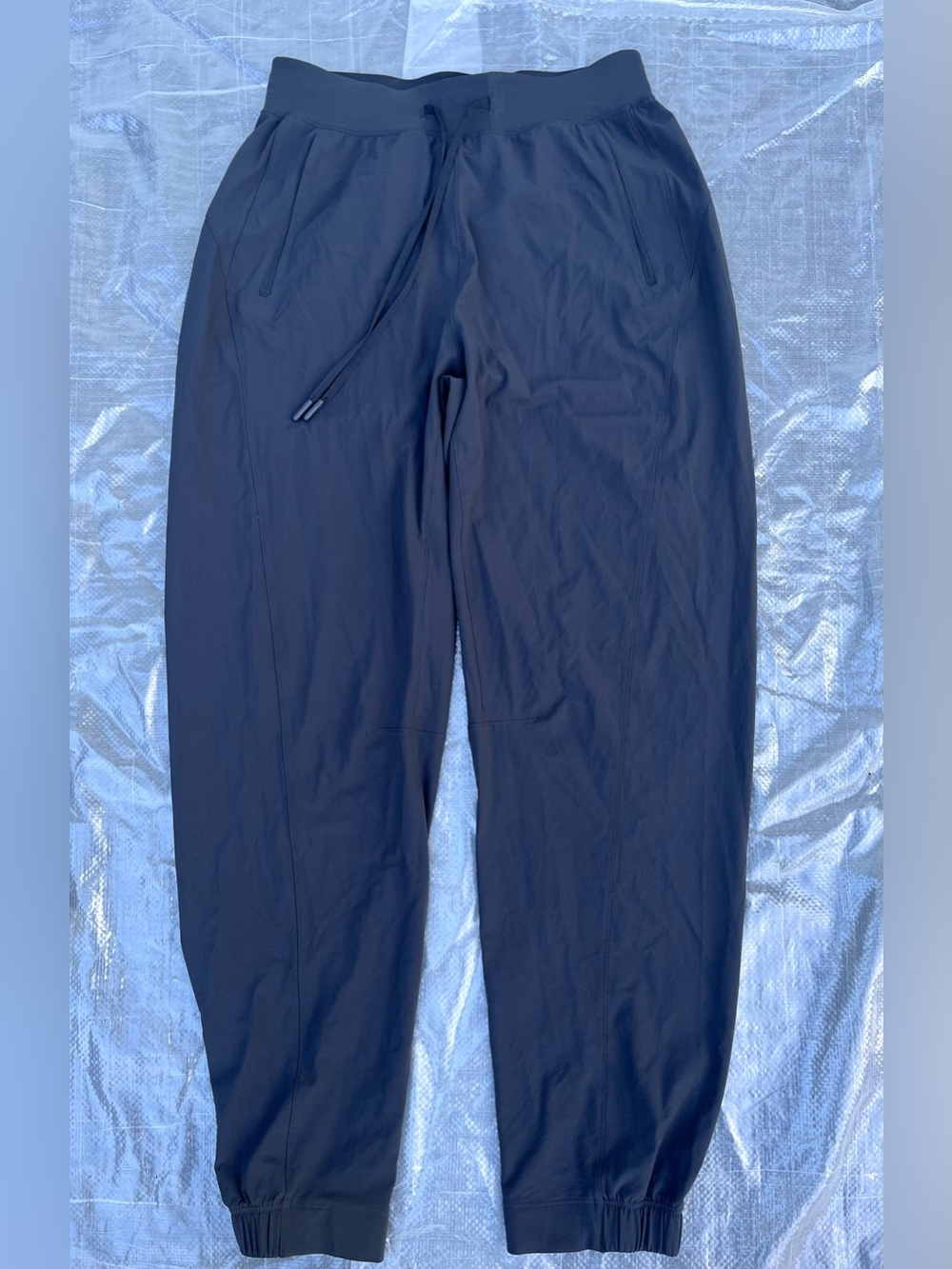 Lululemon women’s track pants sz 6 Gray